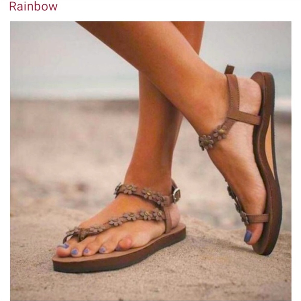 Rainbow Delilah toe loop leather flower adjustable ankle sandals woman’s size 6